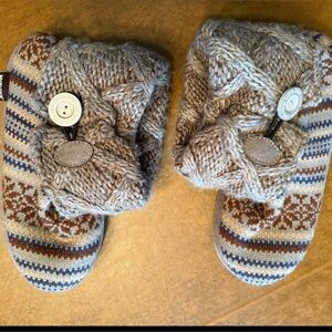 NWOT* MukLuks slippers shoes knitted gray blue brown XL 9.5-10.5 cozy
